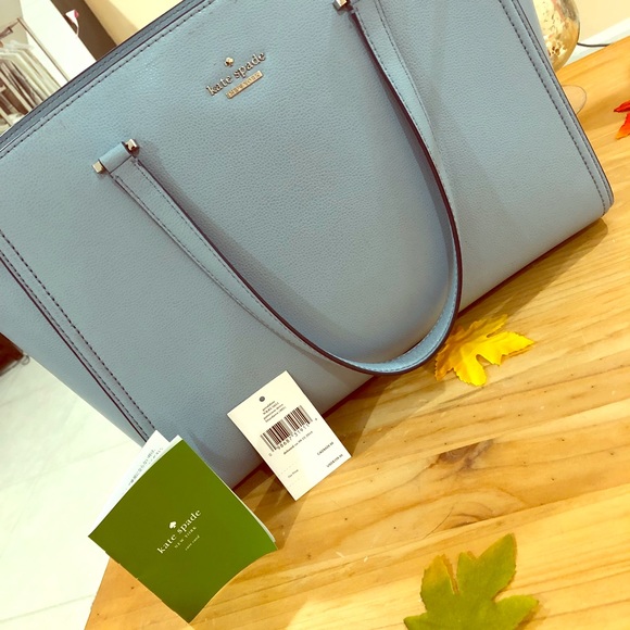 kate spade Handbags - Authentic Kate spade ♠️ purse